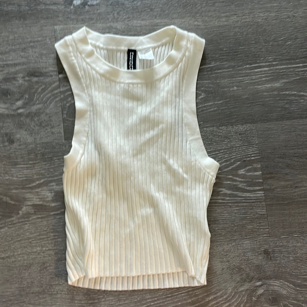 H&M crop top